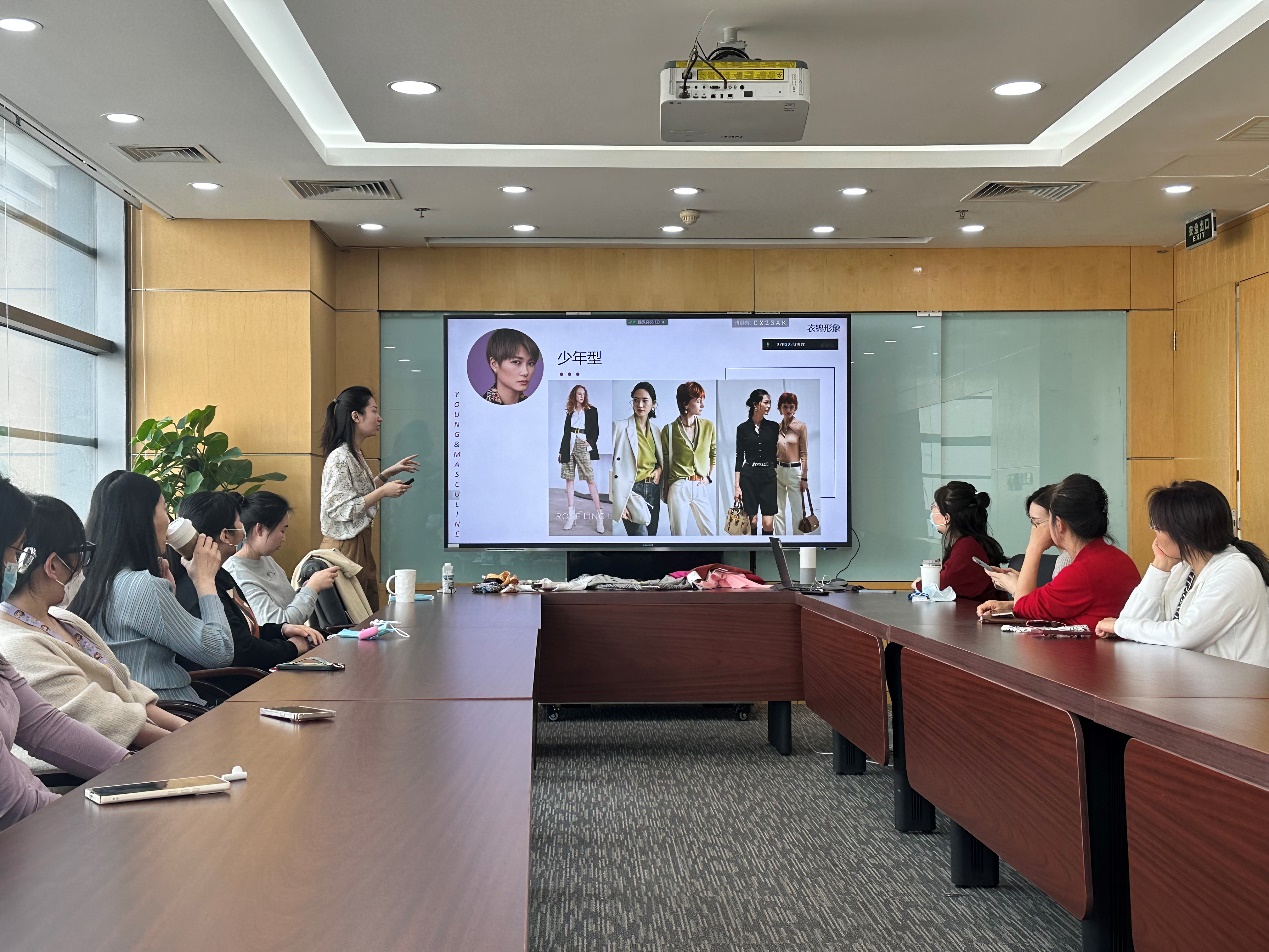 YY易游 - 热点体育内容展示与赛事直播资讯平台|YY官方入口